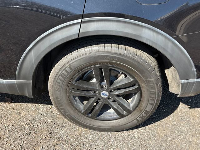 Certified 2021 Ford Explorer XLT image 25