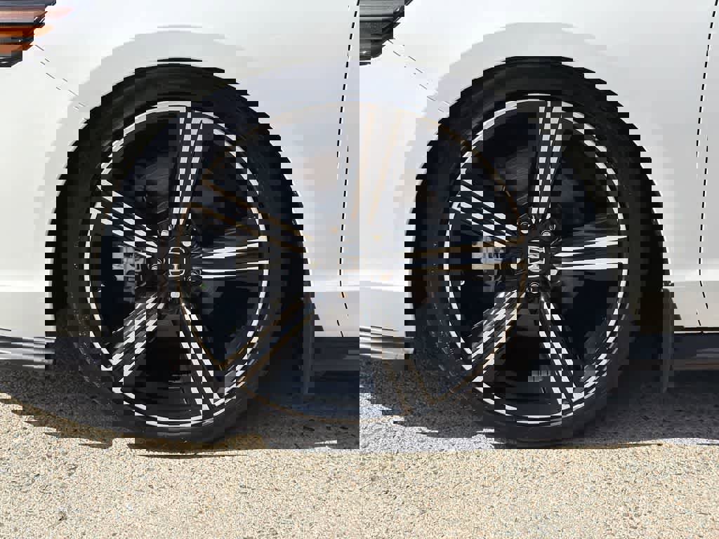 Used 2024 Honda Accord Sport image 9