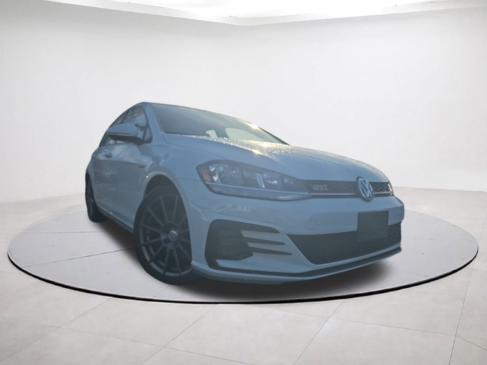 Used 2018 Volkswagen GTI S image 9