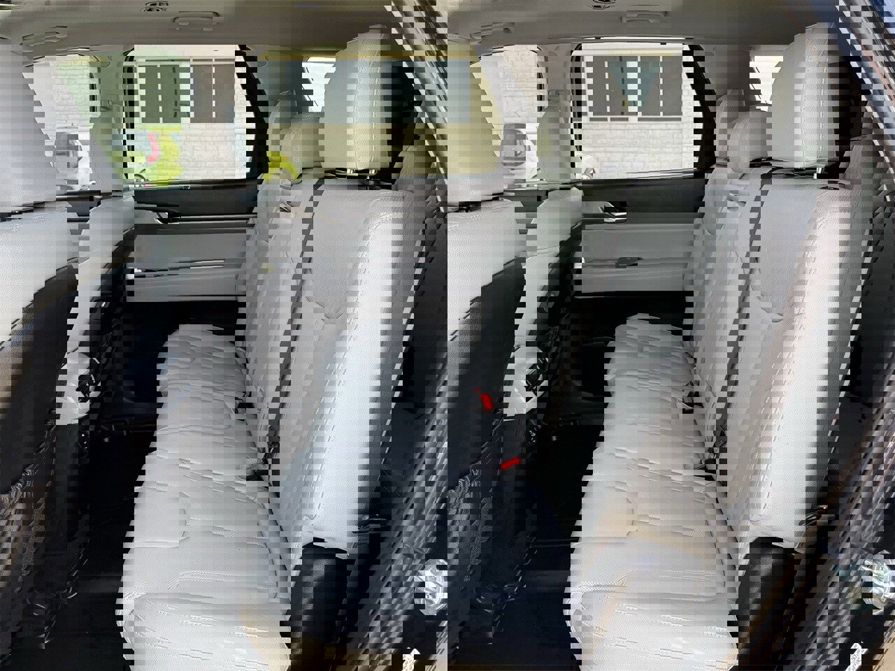 Used 2022 Hyundai Palisade SEL w/ 8P Bench Seat Package image 26