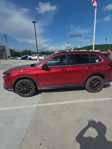 Used 2025 Honda CR-V Sport image 3
