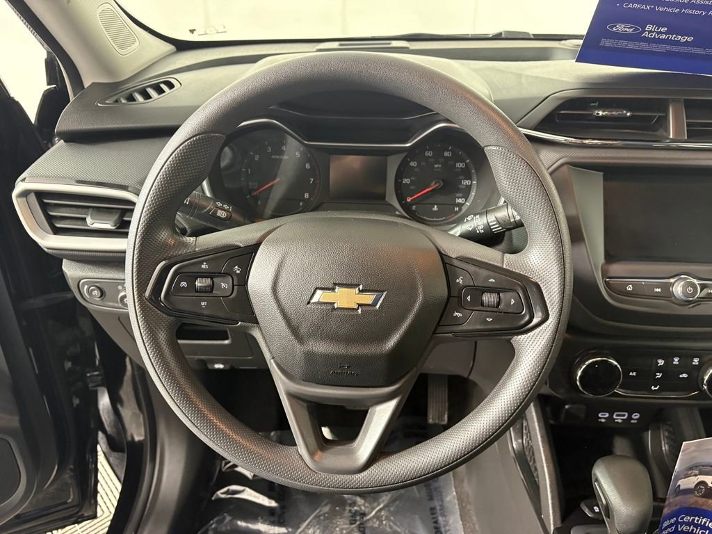 Used 2023 Chevrolet TrailBlazer LS image 15