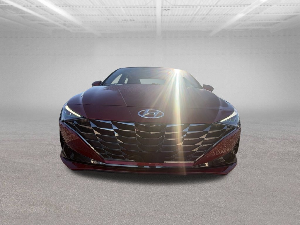 Used 2023 Hyundai Elantra Limited FWD image 16