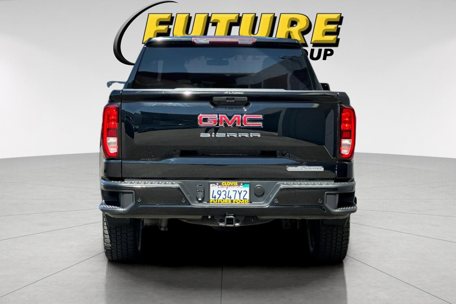 Used 2020 GMC Sierra 1500 Elevation w/ Elevation Value Package AWD/4WD image 4