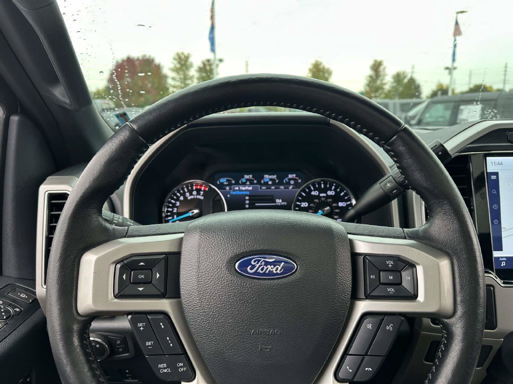 Certified 2022 Ford F250 Lariat w/ Black Appearance Package AWD/4WD image 17