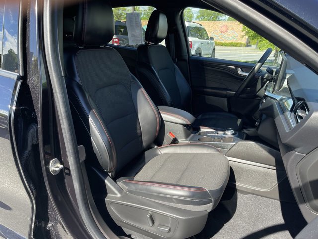 Certified 2023 Ford Escape ST-Line Select w/ Tech Pack #2 AWD/4WD image 12
