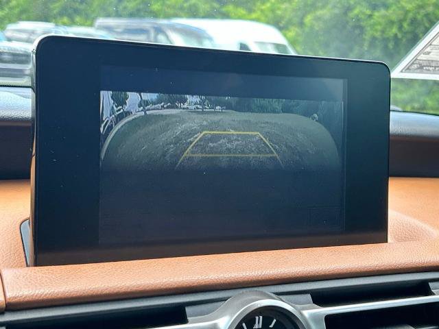 Used 2022 Lexus IS 300 w/ Premium Package RWD image 34