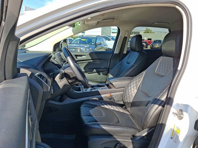 Certified 2023 Ford Edge Titanium AWD/4WD image 11