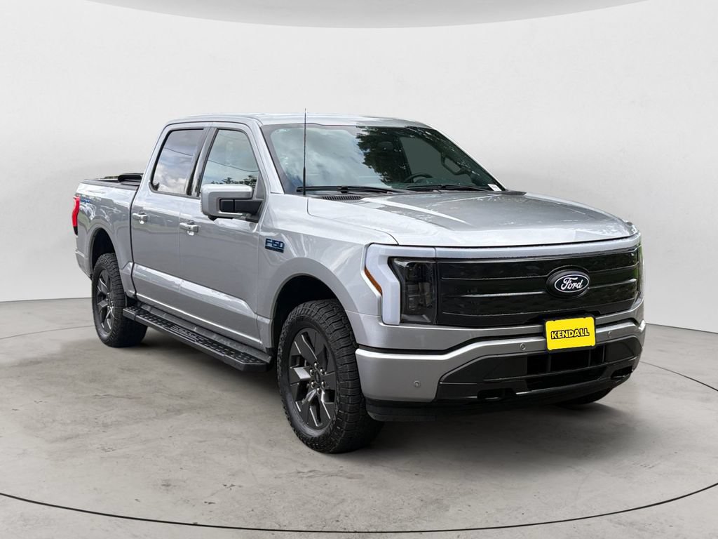 Certified 2024 Ford F150 Lightning Platinum AWD/4WD image 3