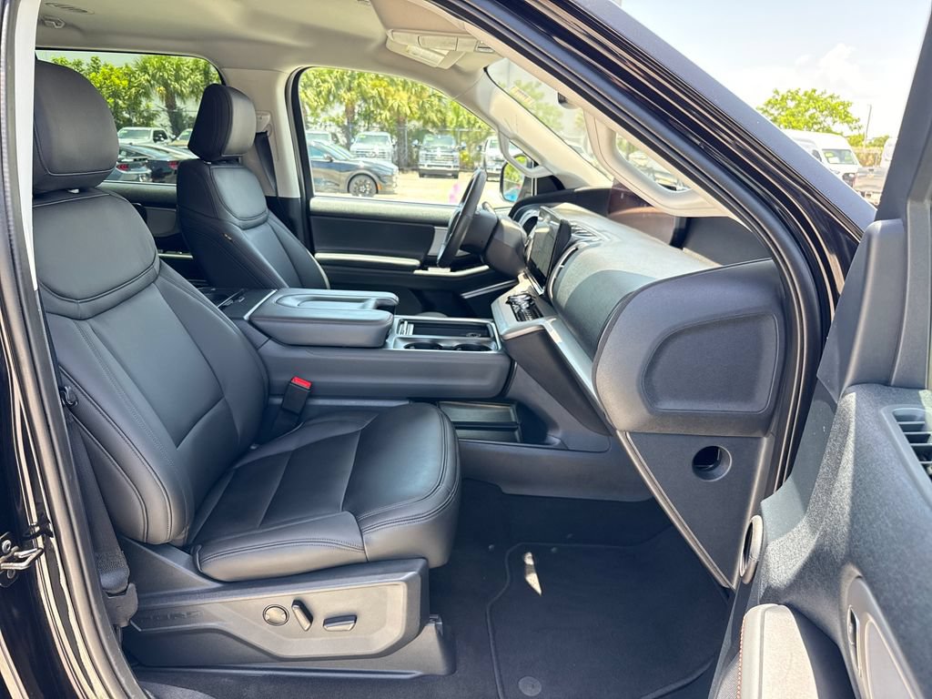 Certified 2025 Ford Expedition Active RWD image 28