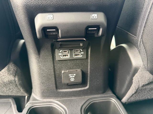 Used 2023 Jeep Gladiator Overland AWD/4WD image 22
