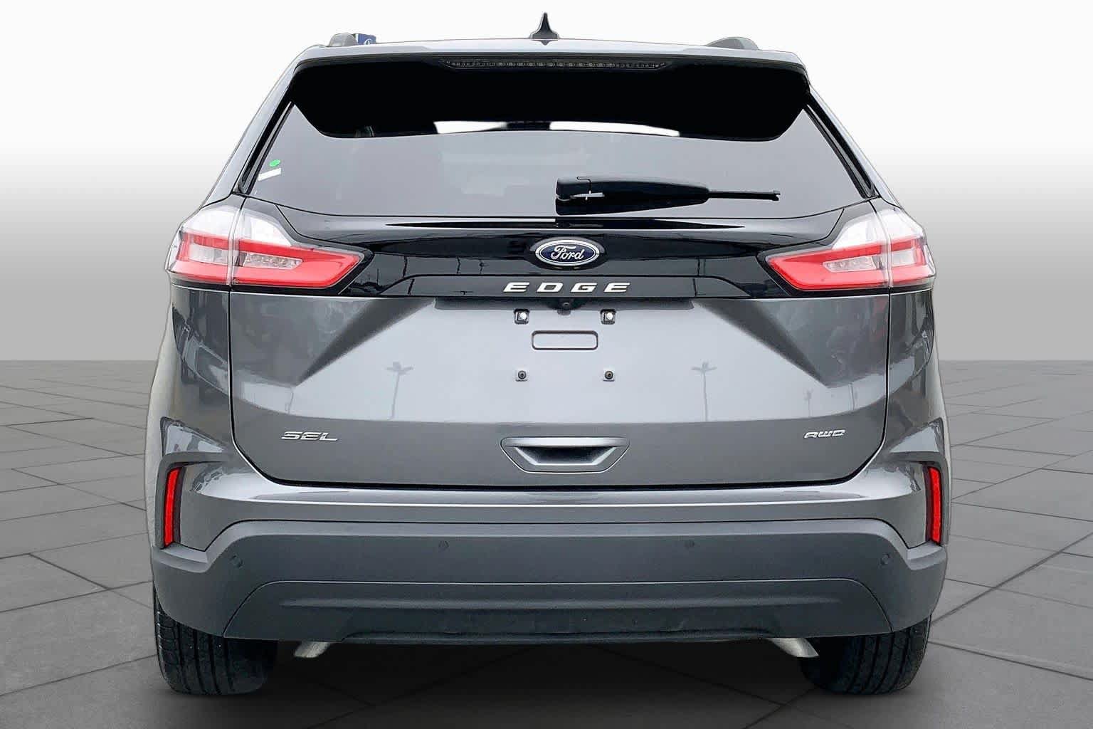 Certified 2024 Ford Edge SEL w/ Sport Appearance Package AWD/4WD image 5