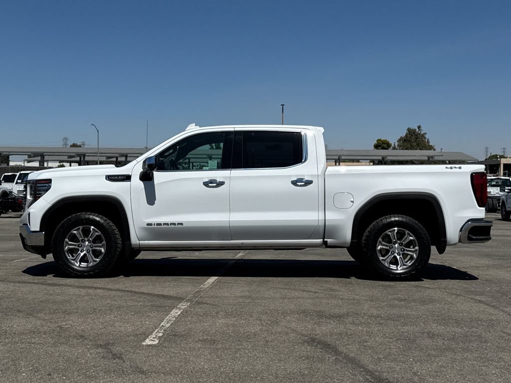 Used 2025 GMC Sierra 1500 SLT AWD/4WD image 6