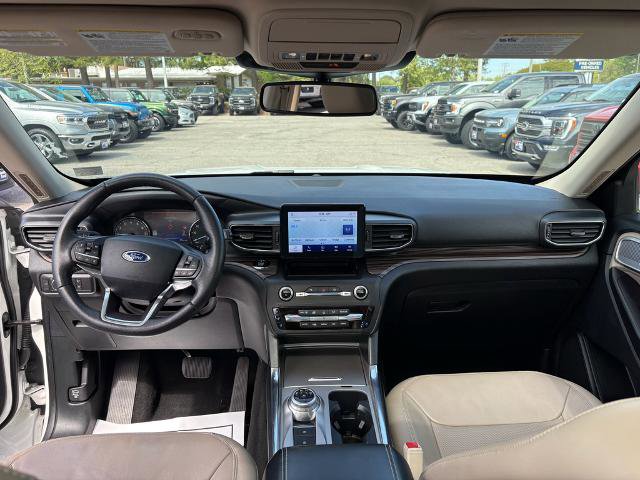 Certified 2020 Ford Explorer Limited w/ Class III Trailer Tow Package image 15