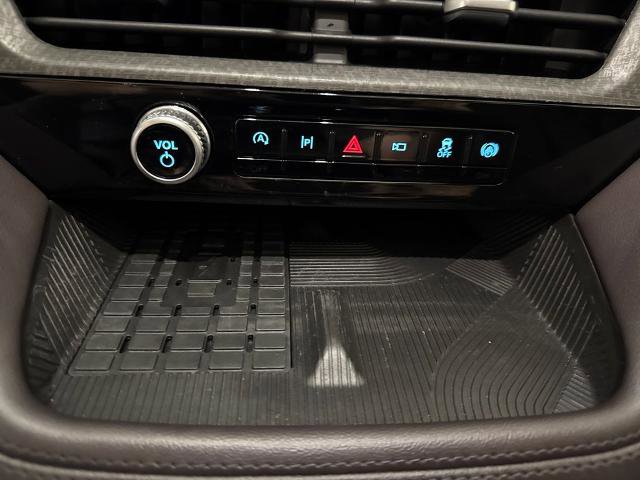 Certified 2025 Ford Explorer Platinum w/ Ultimate Package image 29