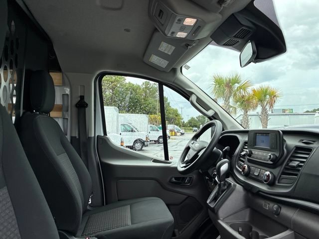 Certified 2025 Ford Transit 250 Low Roof w/ Exterior Upgrade Package RWD image 22