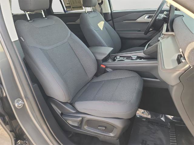 Certified 2025 Ford Explorer Active image 6