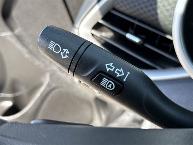 Used 2024 Chevrolet Malibu LT image 33