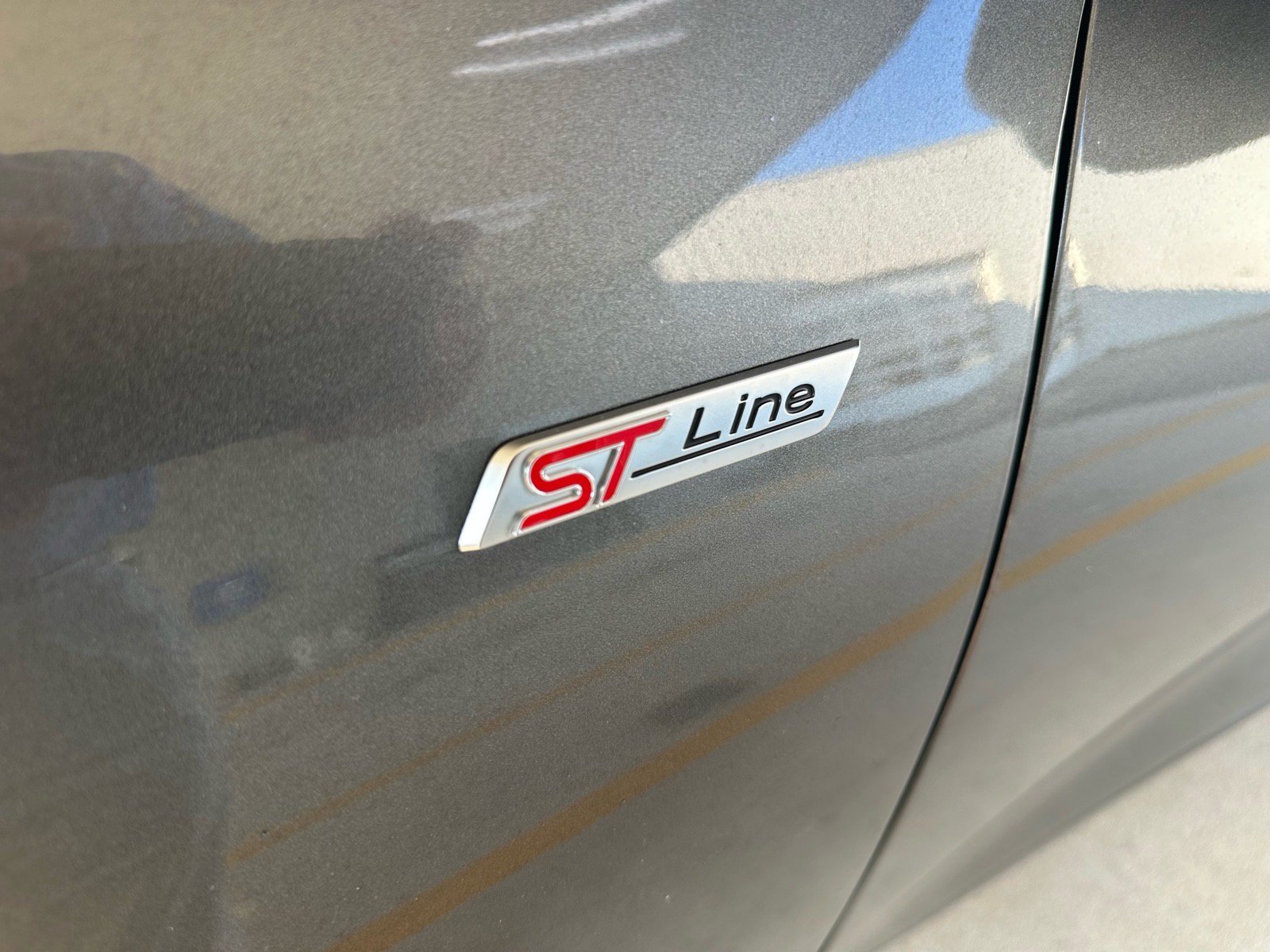 Certified 2024 Ford Escape ST-Line w/ Tech Pack #1 FWD image 7