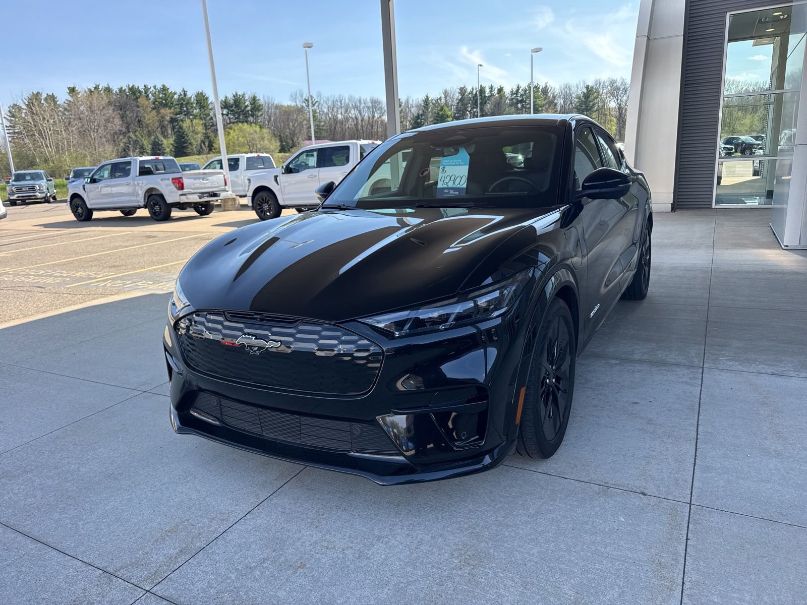 Certified 2025 Ford Mustang Mach-E GT image 3
