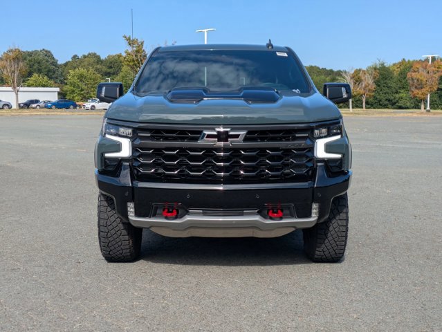 Used 2025 Chevrolet Silverado 1500 ZR2 w/ Technology Package image 9