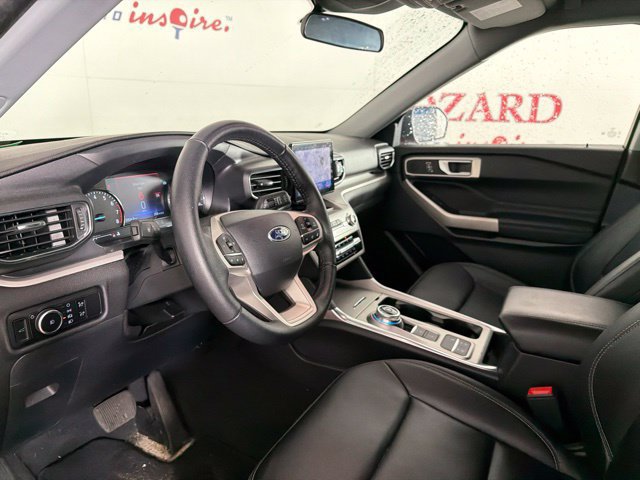 Certified 2023 Ford Explorer XLT w/ Equipment Group 202A RWD image 18