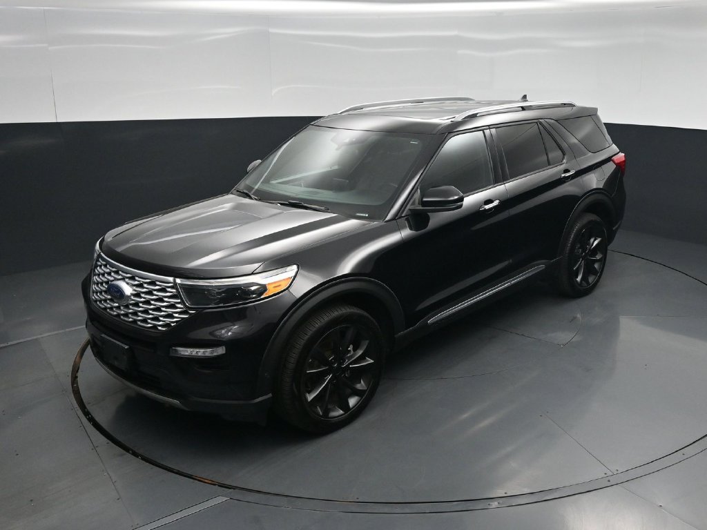 Certified 2022 Ford Explorer Platinum w/ Equipment Group 601A AWD/4WD image 37