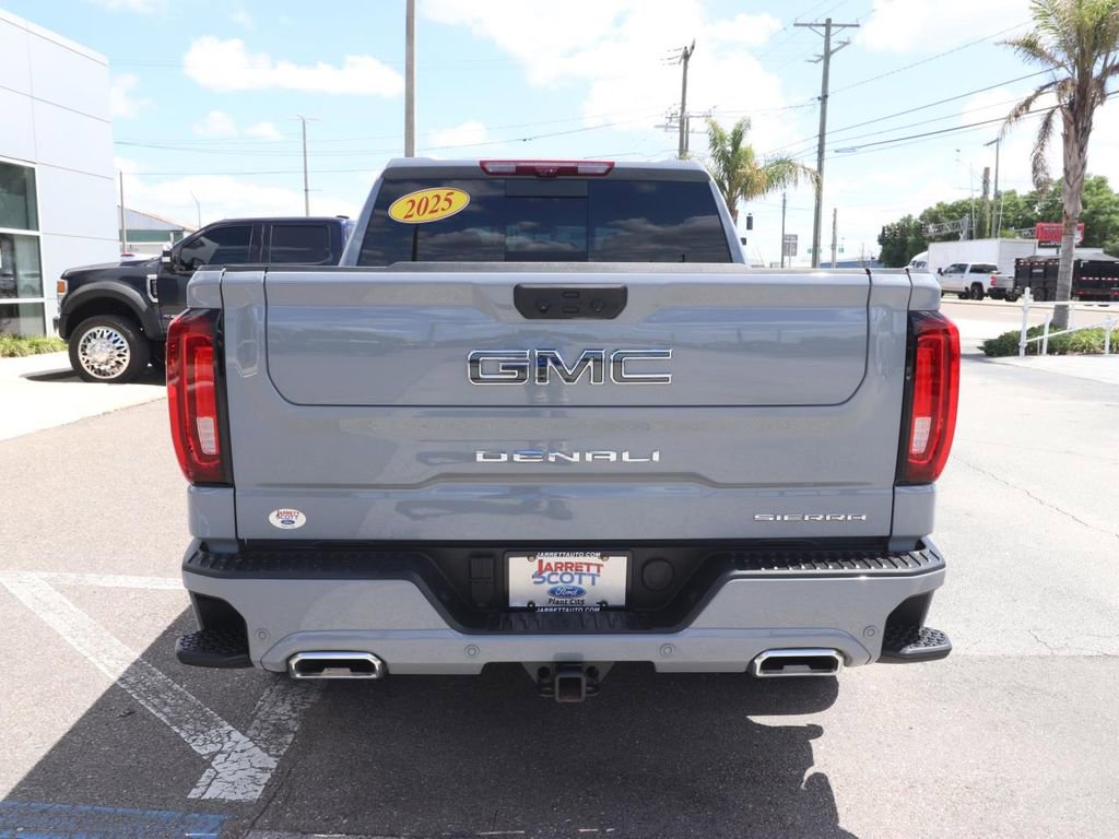 Used 2025 GMC Sierra 1500 Denali Ultimate AWD/4WD image 13