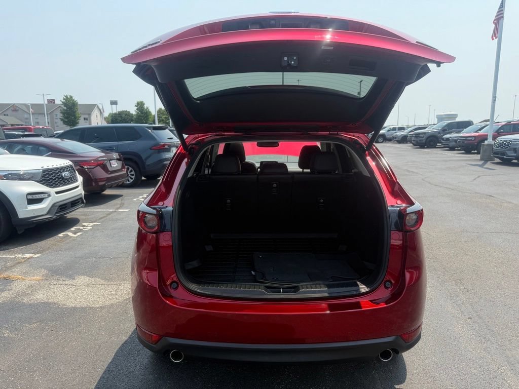Used 2018 MAZDA CX-5 Touring w/ Preferred Equipment Package FWD image 47