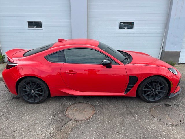 Used 2023 Toyota GR86 Premium RWD image 6