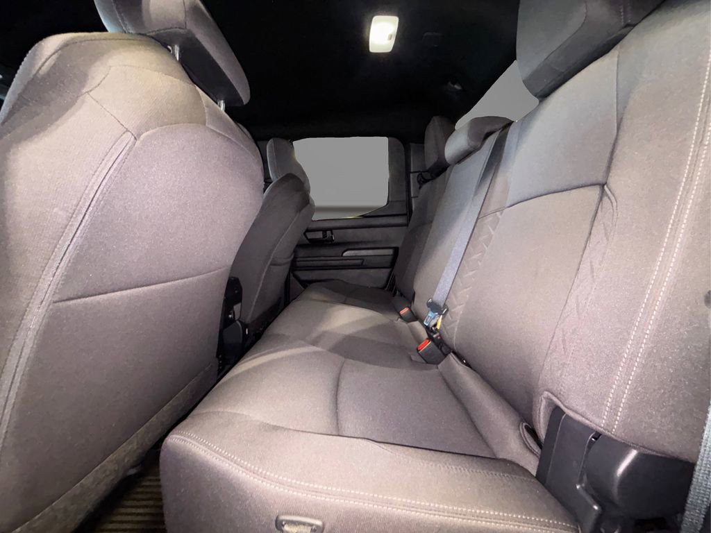 Used 2025 Toyota Tacoma SR5 AWD/4WD image 10