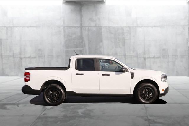 Certified 2023 Ford Maverick XL image 3
