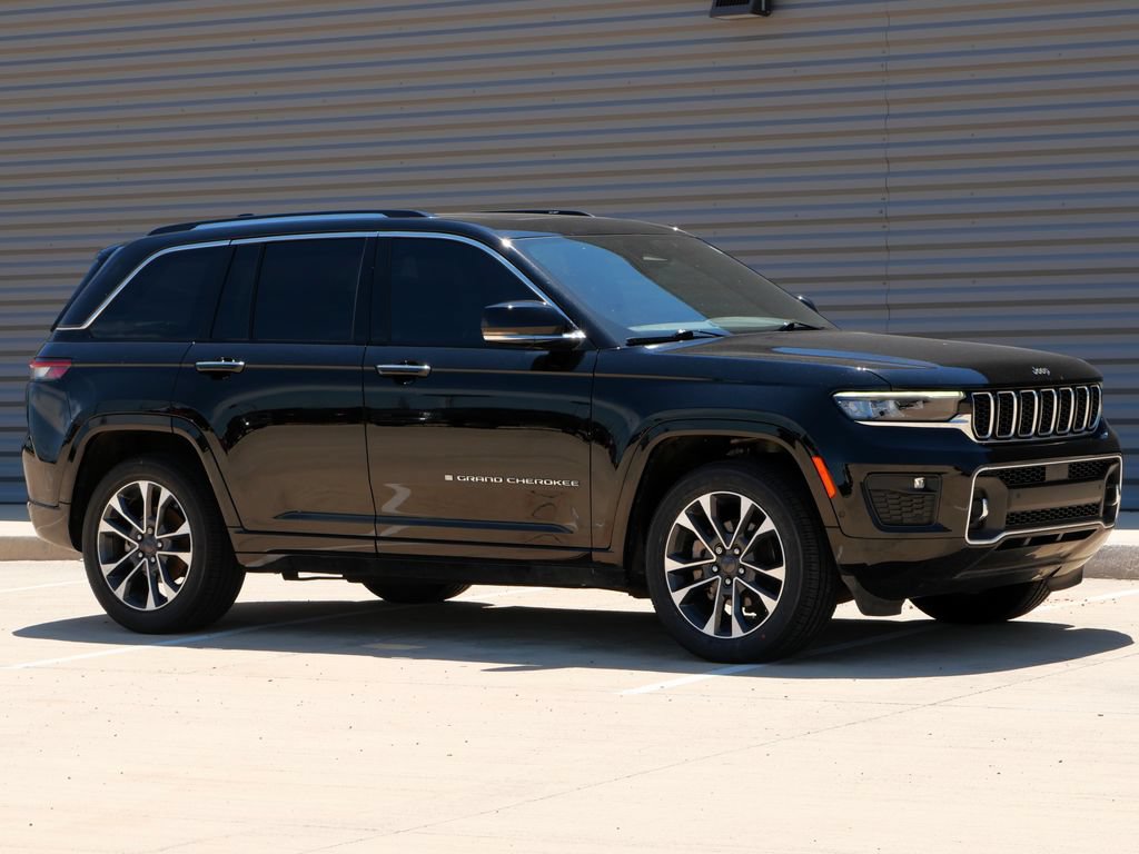 Used 2023 Jeep Grand Cherokee Overland w/ Luxury Tech Group IV