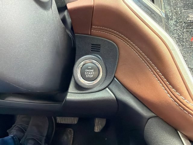 Used 2020 Subaru Outback Touring AWD/4WD image 9