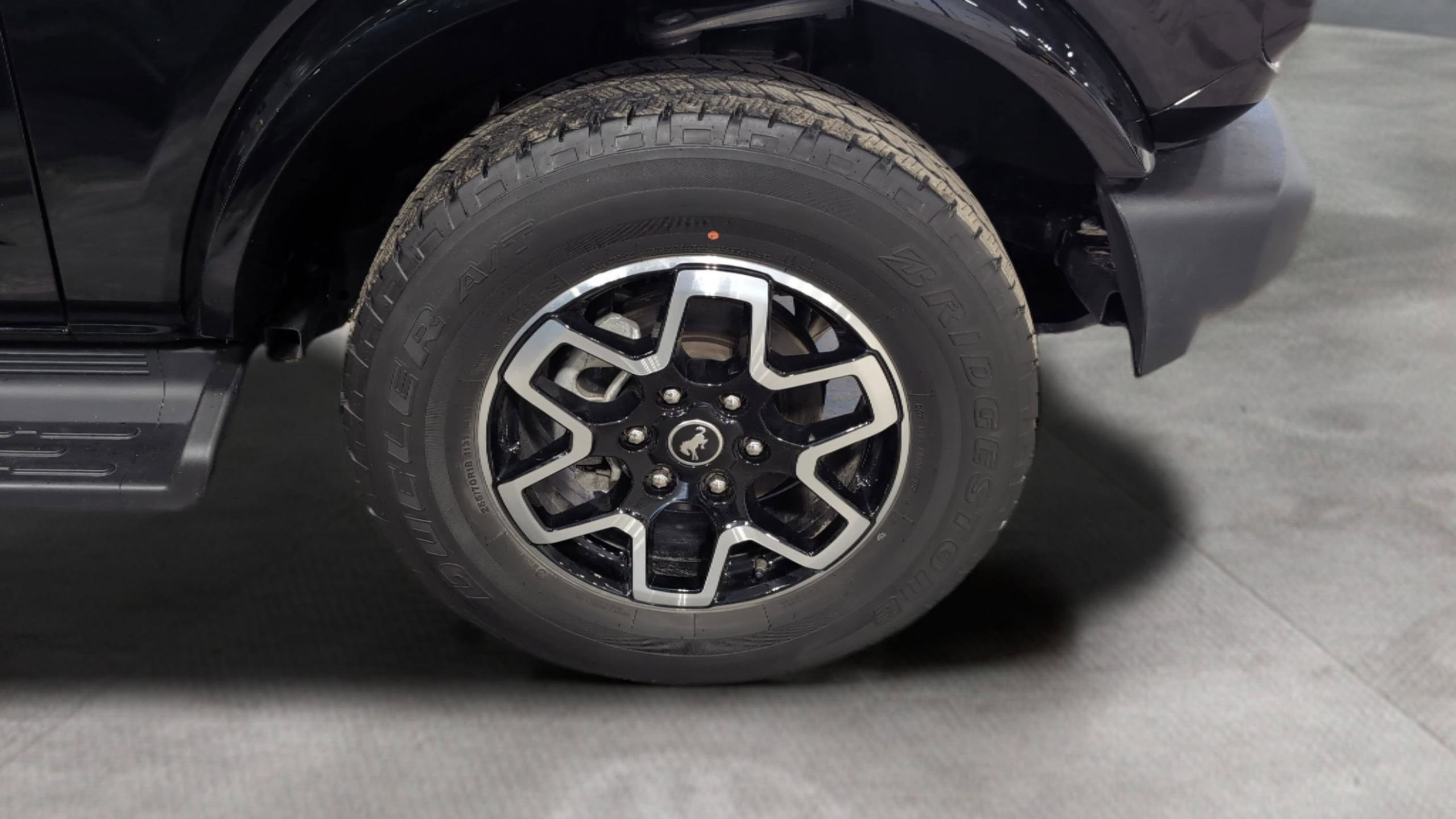 Certified 2025 Ford Bronco Outer Banks AWD/4WD image 27