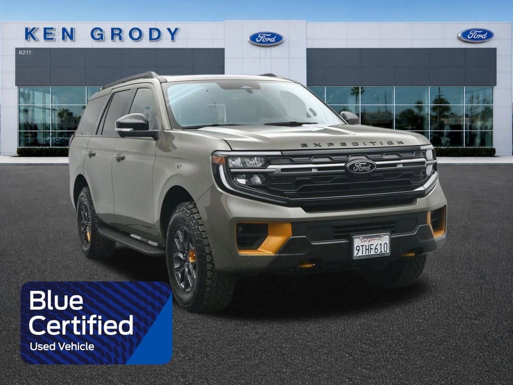 Certified 2025 Ford Expedition Tremor AWD/4WD image 1