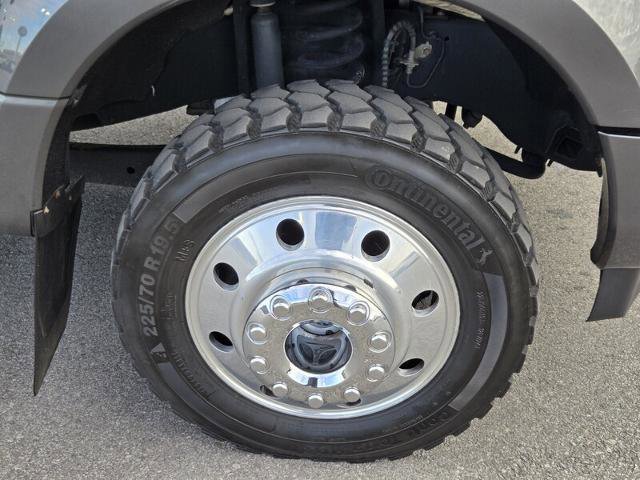 Certified 2018 Ford F450 Platinum w/ Platinum Ultimate Package image 24