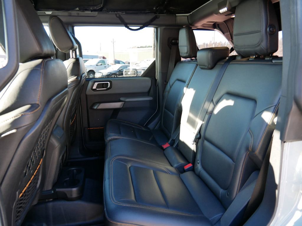 Certified 2022 Ford Bronco Badlands w/ Sasquatch Package image 12