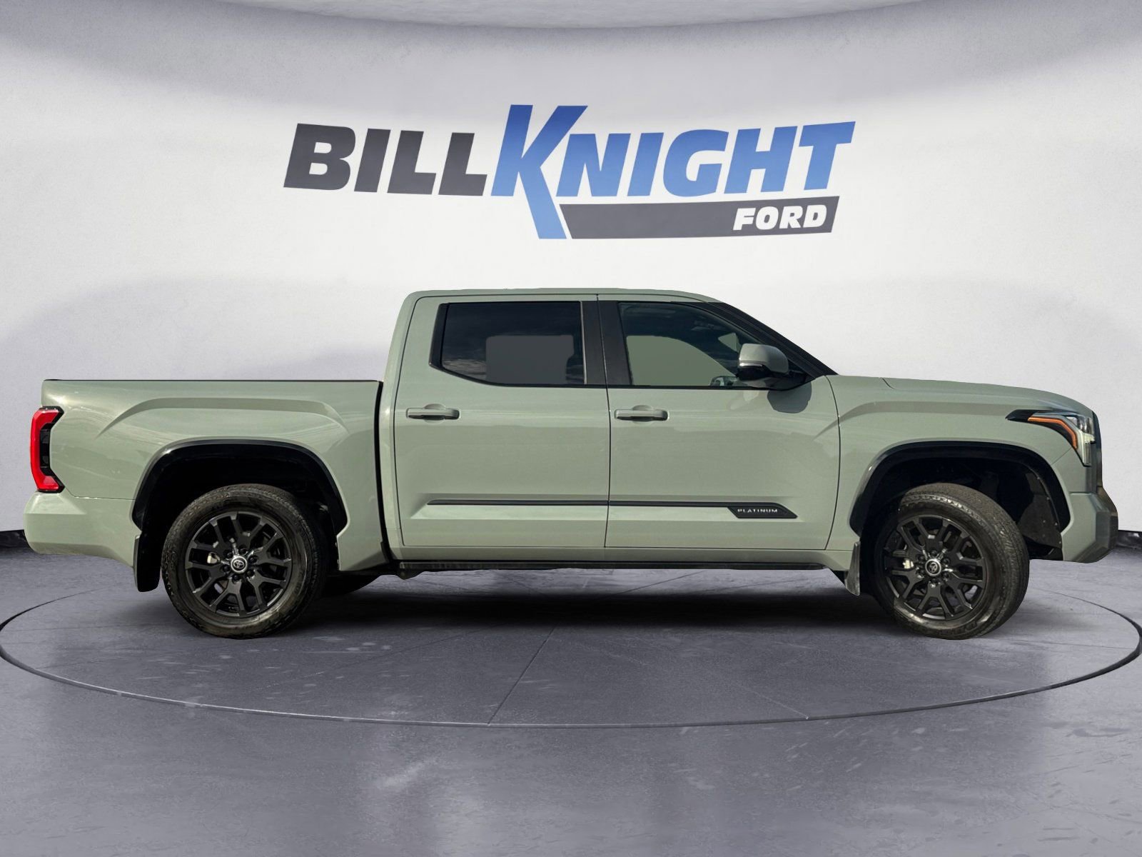 Used 2024 Toyota Tundra Platinum image 6