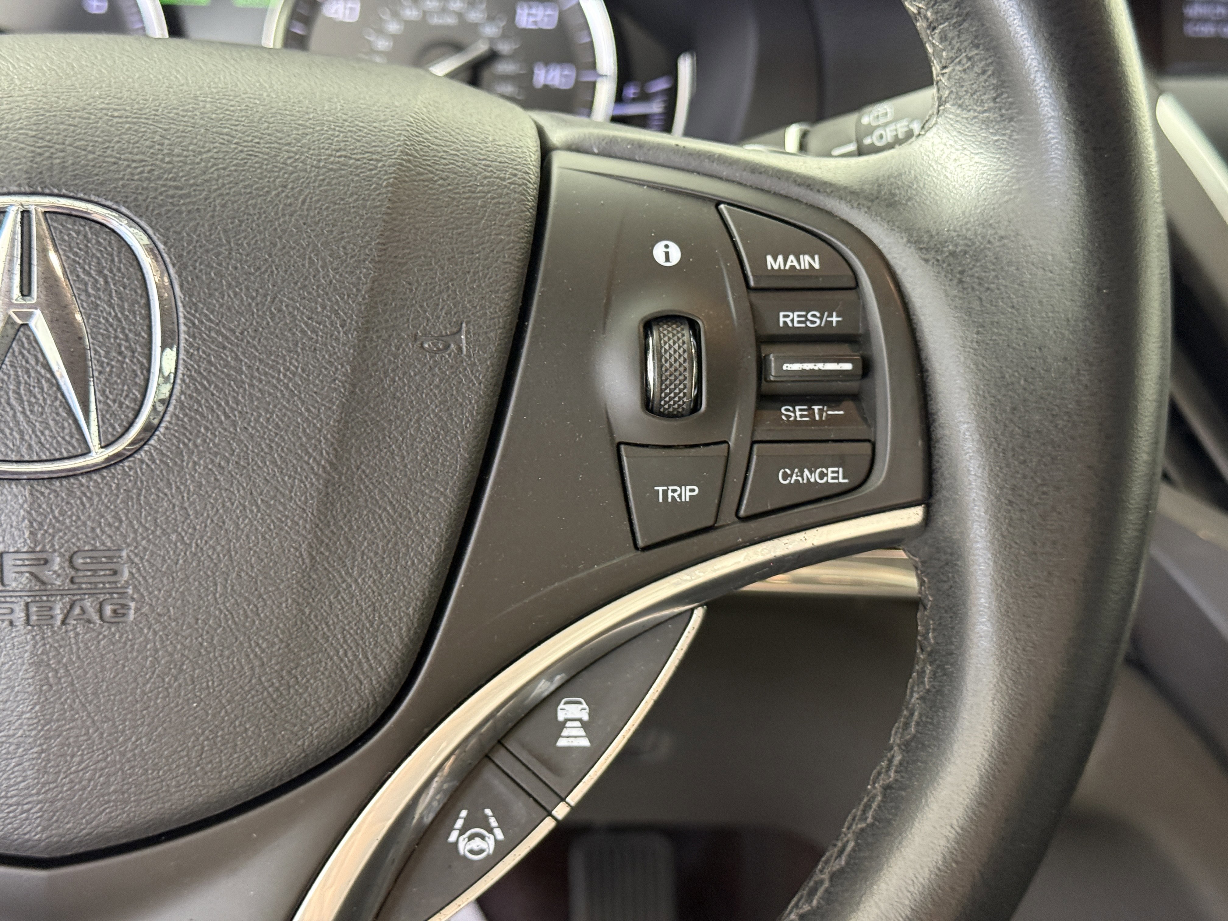 Used 2020 Acura MDX FWD image 27