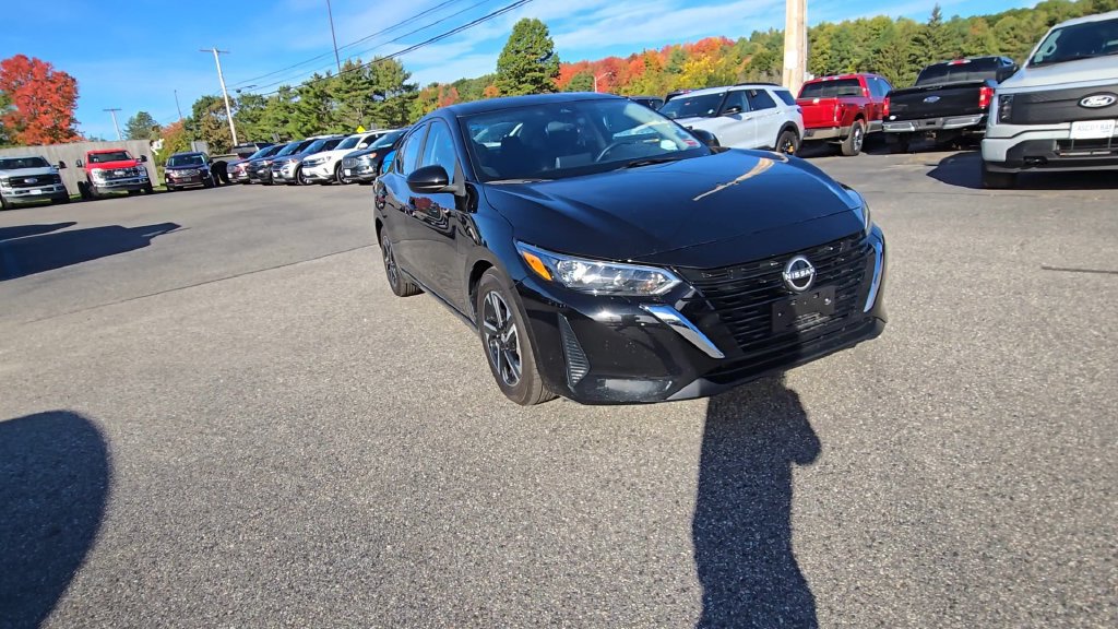 Used 2024 Nissan Sentra SV FWD image 12