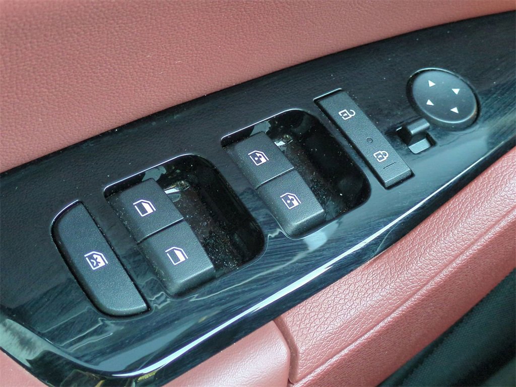 Used 2023 Kia Sportage SX image 25