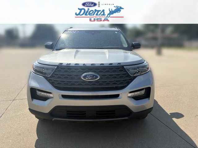 Certified 2024 Ford Explorer XLT w/ Equipment Group 202A AWD/4WD image 10