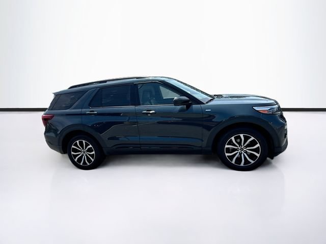 Certified 2022 Ford Explorer ST-Line w/ Class IV Trailer Tow Package AWD/4WD image 12