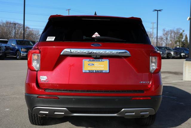 Certified 2021 Ford Explorer XLT w/ Equipment Group 202A image 6