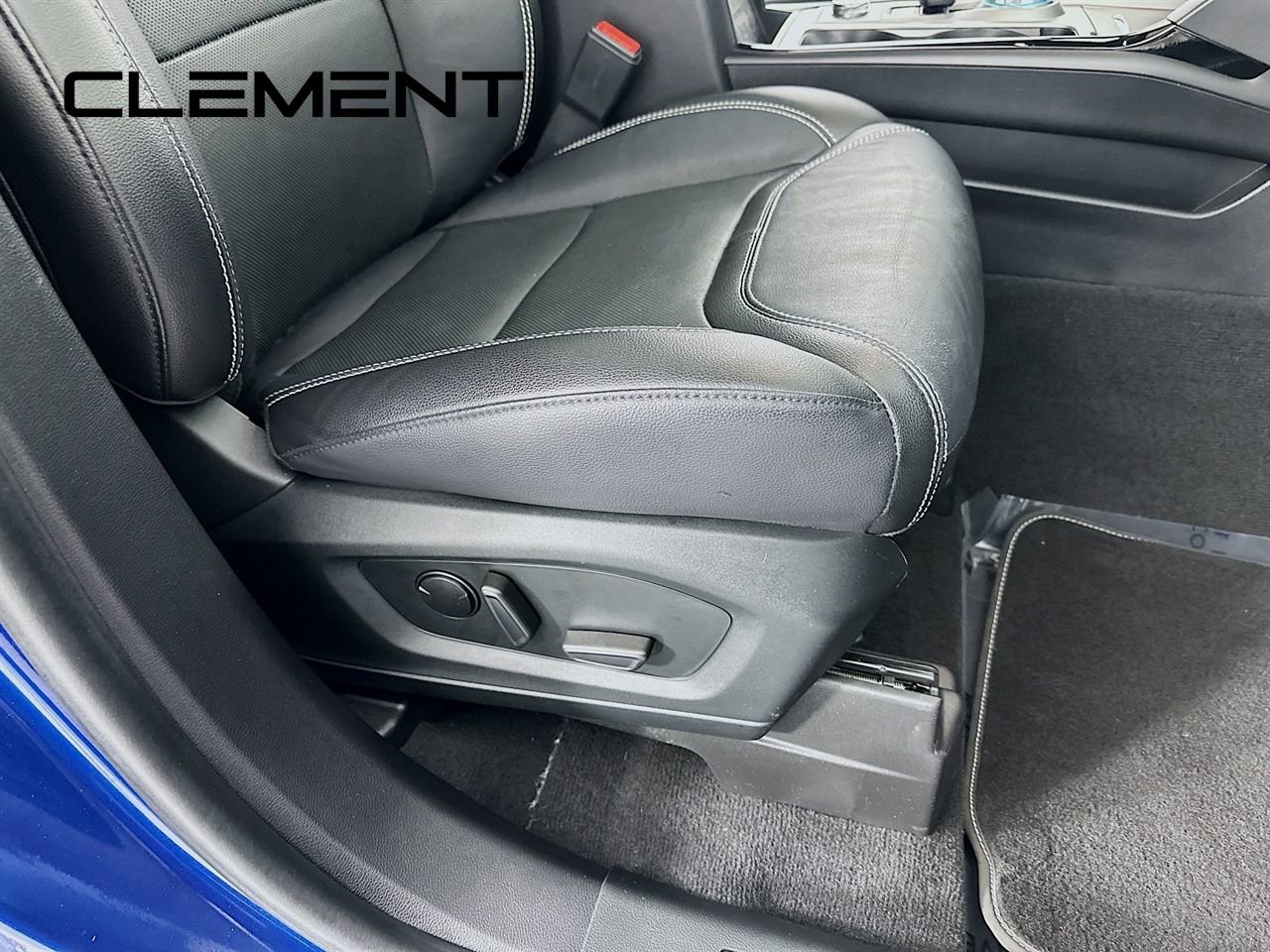 Certified 2022 Ford Explorer ST w/ Equipment Group 401A image 36