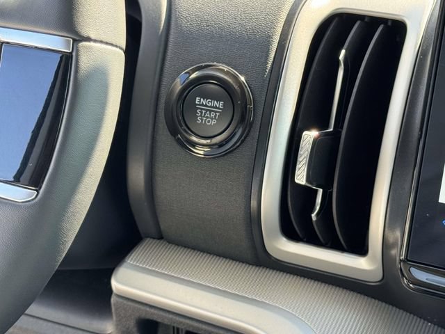 Certified 2025 Ford Expedition Max Active AWD/4WD image 22
