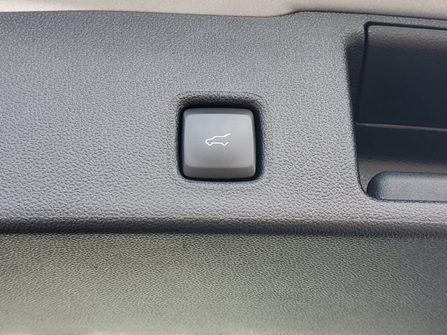 Certified 2024 Ford Escape SE FWD image 29