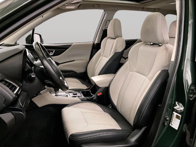 Used 2023 Subaru Forester Premium AWD/4WD image 24
