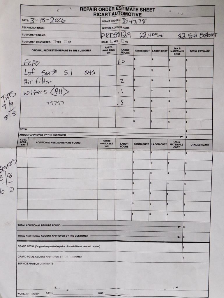 Certified 2022 Ford Explorer XLT w/ Equipment Group 202A image 13